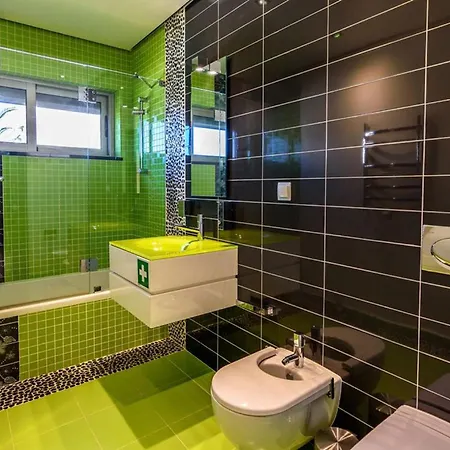 Charming Central 3bd Apt * Praga